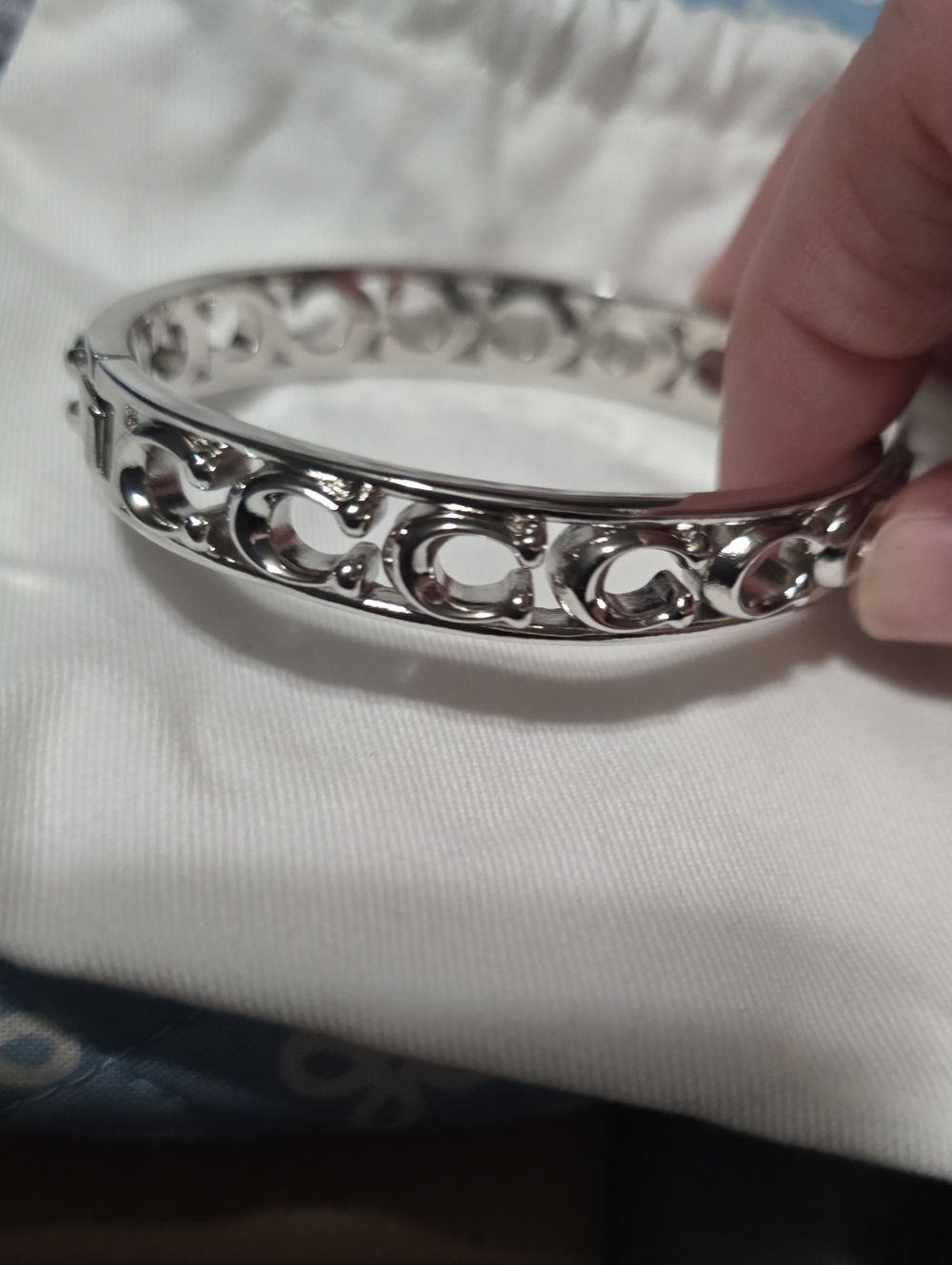 New Coach Silver-Tone Logo Cutout Bangle Bracelet